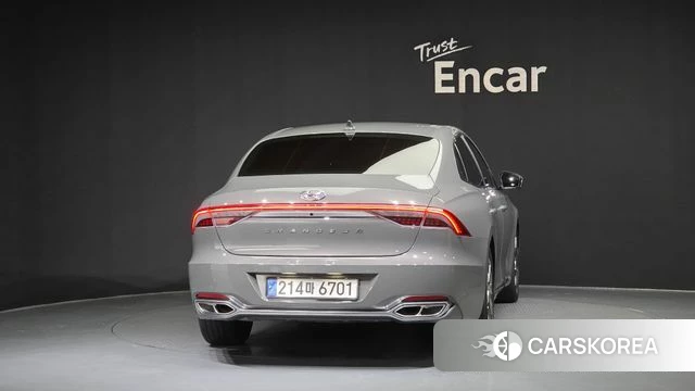Hyundai The New Grandeur IG Hybrid id 4604129 из Кореи 14