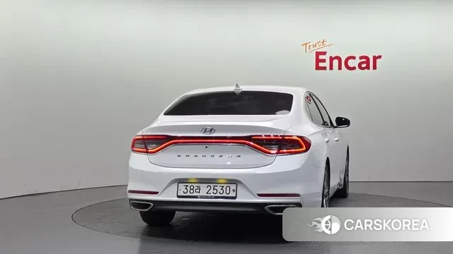 Hyundai Grandeur IG id 3557973 из Кореи 14