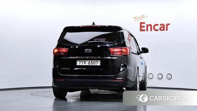 Kia The New Carnival id 4477481 из Кореи 25