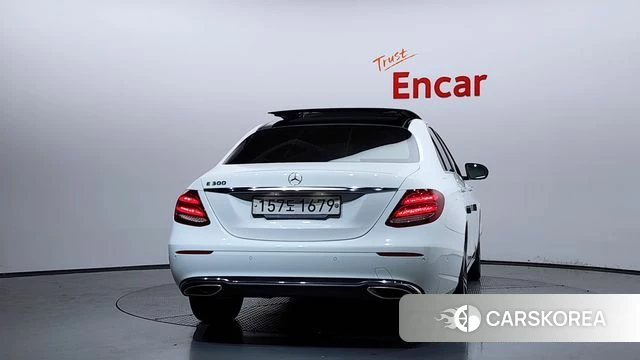 Mercedes-Benz E-Class W213 id 4416846 из Кореи 26