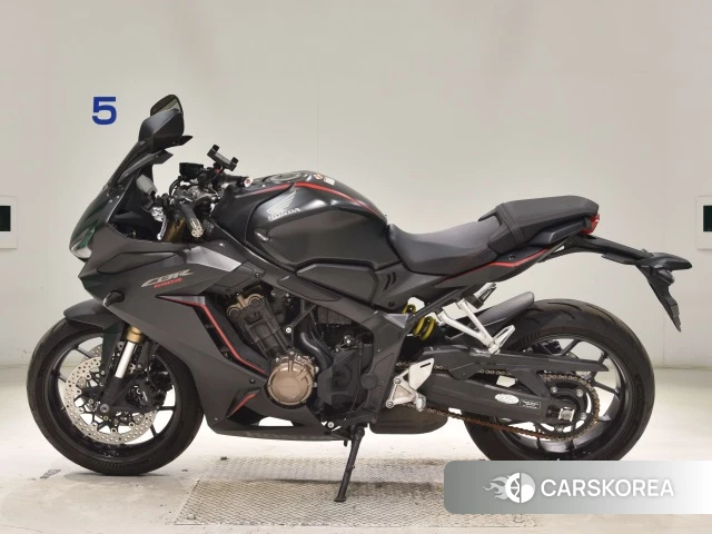 Проданный Honda CBR650R 2020 из Японии