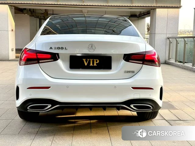 Mercedes-Benz Class A 2022 Белый из Китая, фото 4