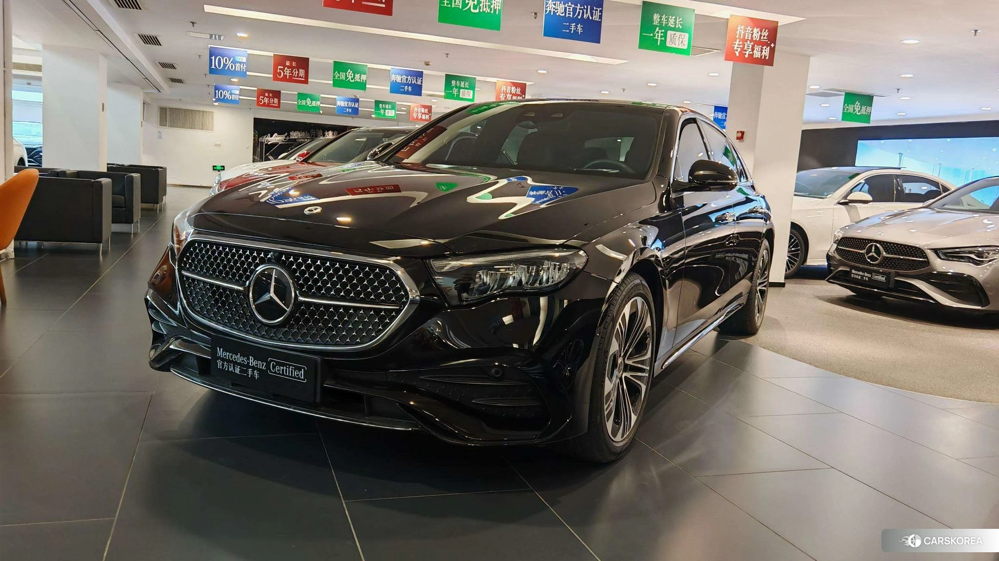 Mercedes-Benz E-class id 4467819 из Китая 9