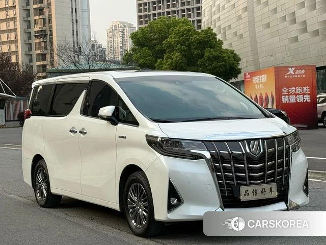 Toyota Elfa 2023 Белый из Китая, фото 4