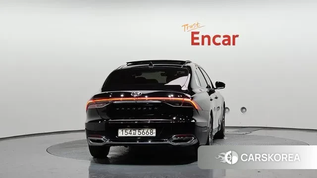 Hyundai The New Grandeur IG id 3059508 из Кореи 14