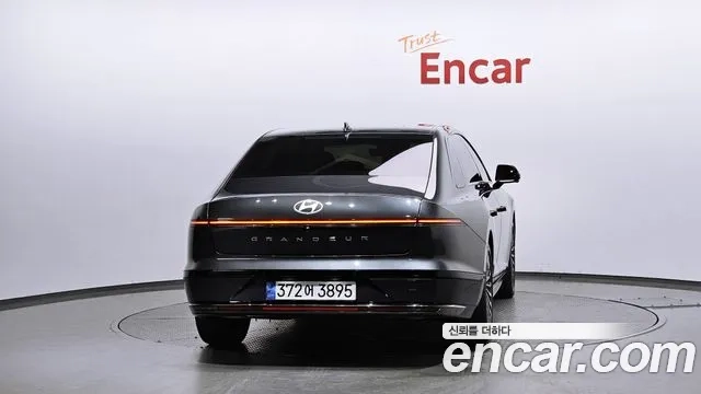 Hyundai Grandeur (GN7) id 2857907 из Кореи 14