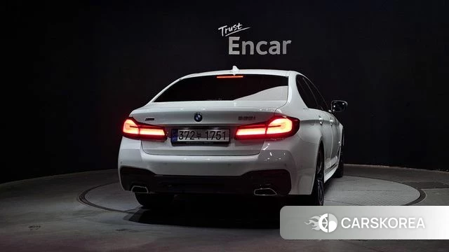 BMW 5 Series (G30) id 4230594 из Кореи 25