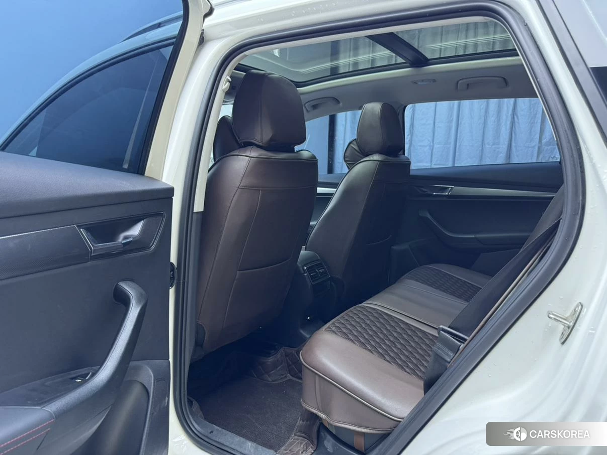 Skoda Krok id 4486507 из Китая 8