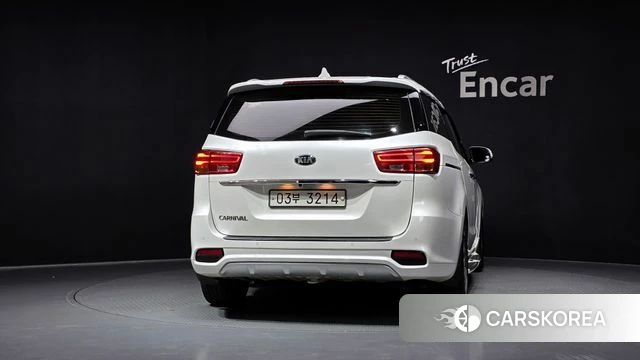 Kia The New Carnival id 4643027 из Кореи 14