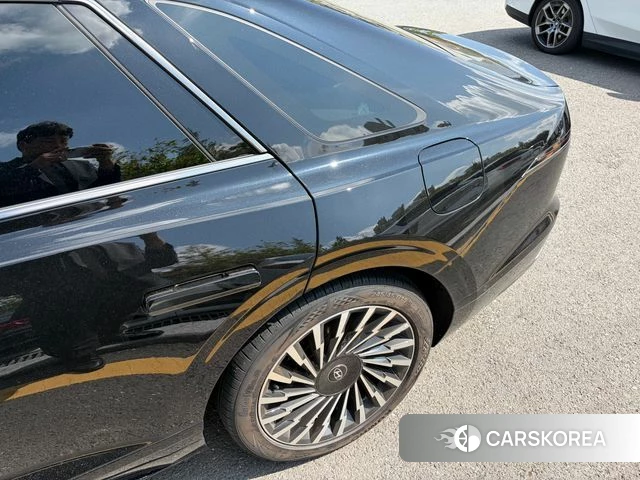 Hyundai Grandeur Hybrid (GN7) 2025 Черный из Кореи, фото 4