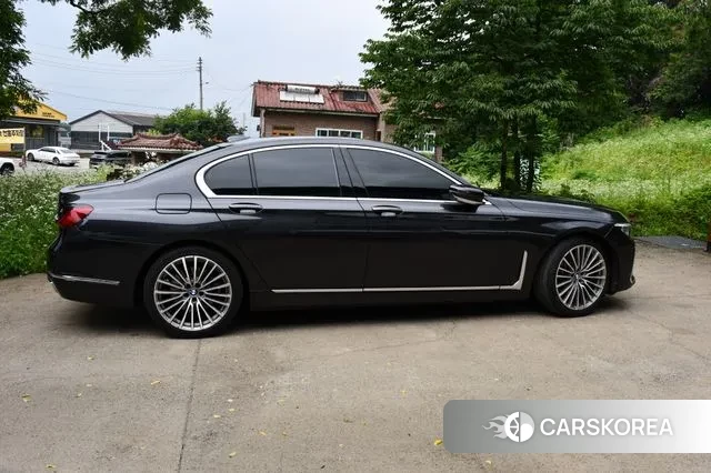BMW 7 Series (G11) id 3458375 из Кореи 7