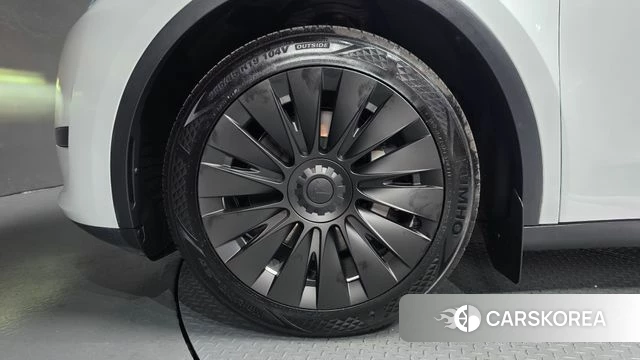 Tesla Model Y id 4681893 из Кореи 26