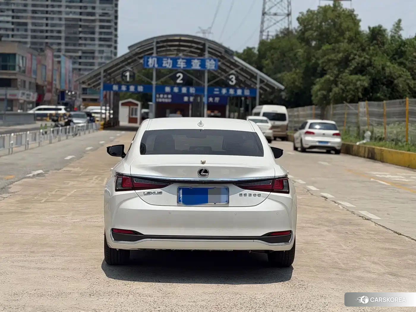 Lexus ES 2022 Белый из Китая, фото 5