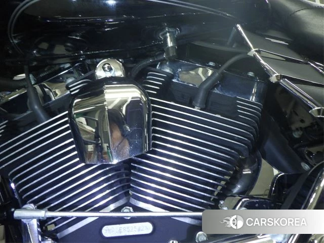 Engine photo