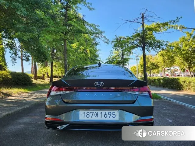 Hyundai Avante (CN7) id 3098183 из Кореи 14