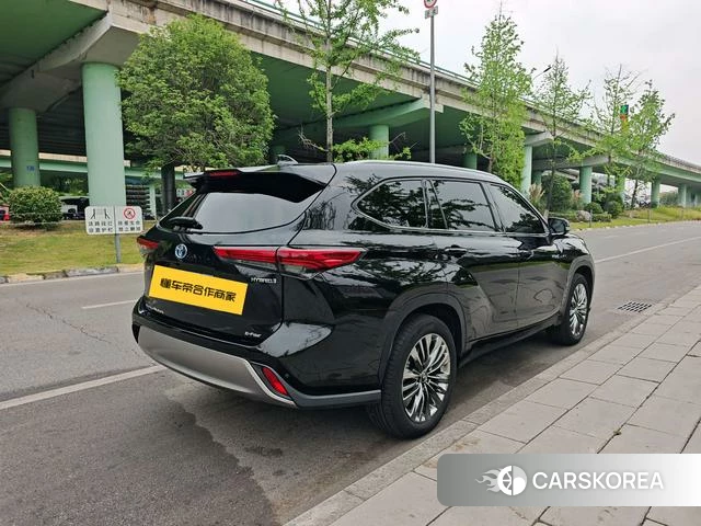 Toyota Highlander id 4365728 из Китая 9