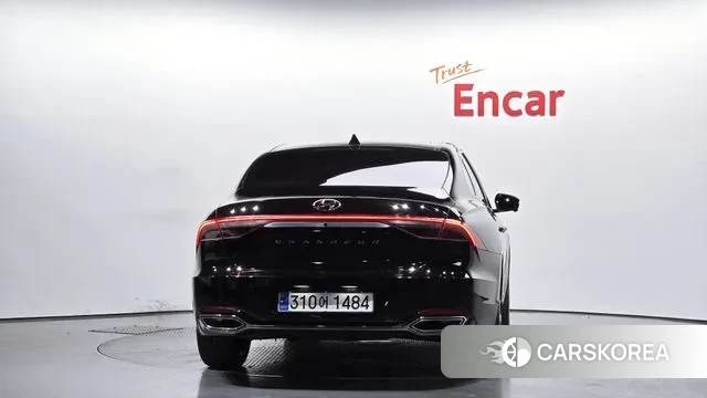 Hyundai The New Grandeur IG id 3033273 из Кореи 14