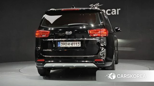 Kia The New Carnival id 4350843 из Кореи 24