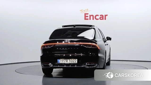 Hyundai The New Grandeur IG Hybrid id 4382709 из Кореи 25