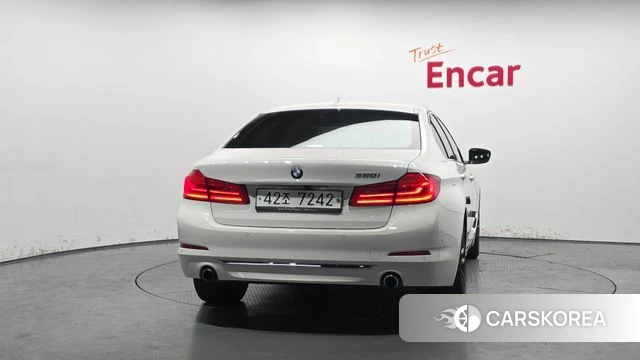 BMW 5 Series (G30) id 3845690 из Кореи 14