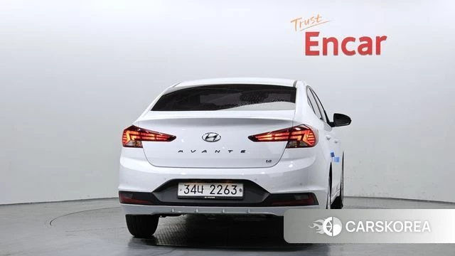 Hyundai The New Avante AD id 3936843 из Кореи 14