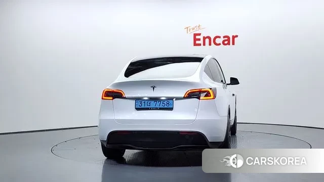 Tesla Model Y id 3670021 из Кореи 14