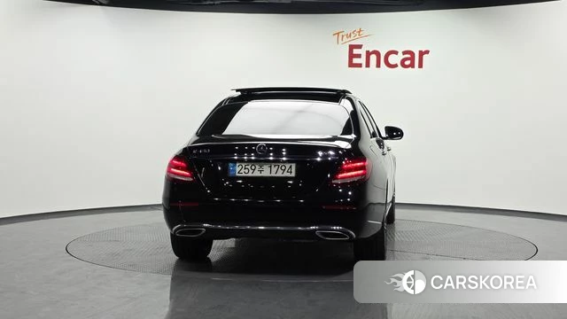 Mercedes-Benz E-Class W213 id 3861169 из Кореи 14