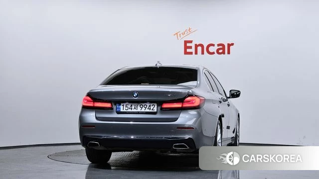 BMW 5 Series (G30) id 3922596 из Кореи 14