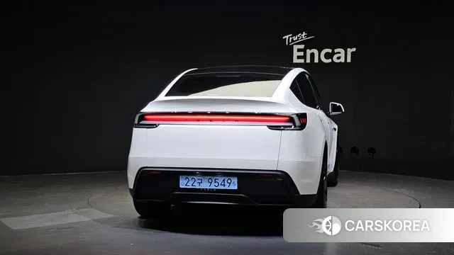 Tesla Model Y id 3109393 из Кореи 14