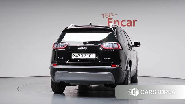 Jeep Cherokee (KL) id 4519235 из Кореи 32