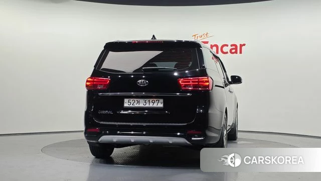 Kia The New Carnival id 4647718 из Кореи 14