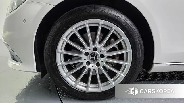 Mercedes-Benz E-Class W213 id 4836309 из Кореи 27