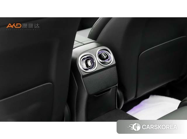 Mercedes-Benz Class C 2024 Белый из Китая, фото 4