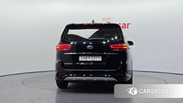 Kia The New Carnival id 4362905 из Кореи 29