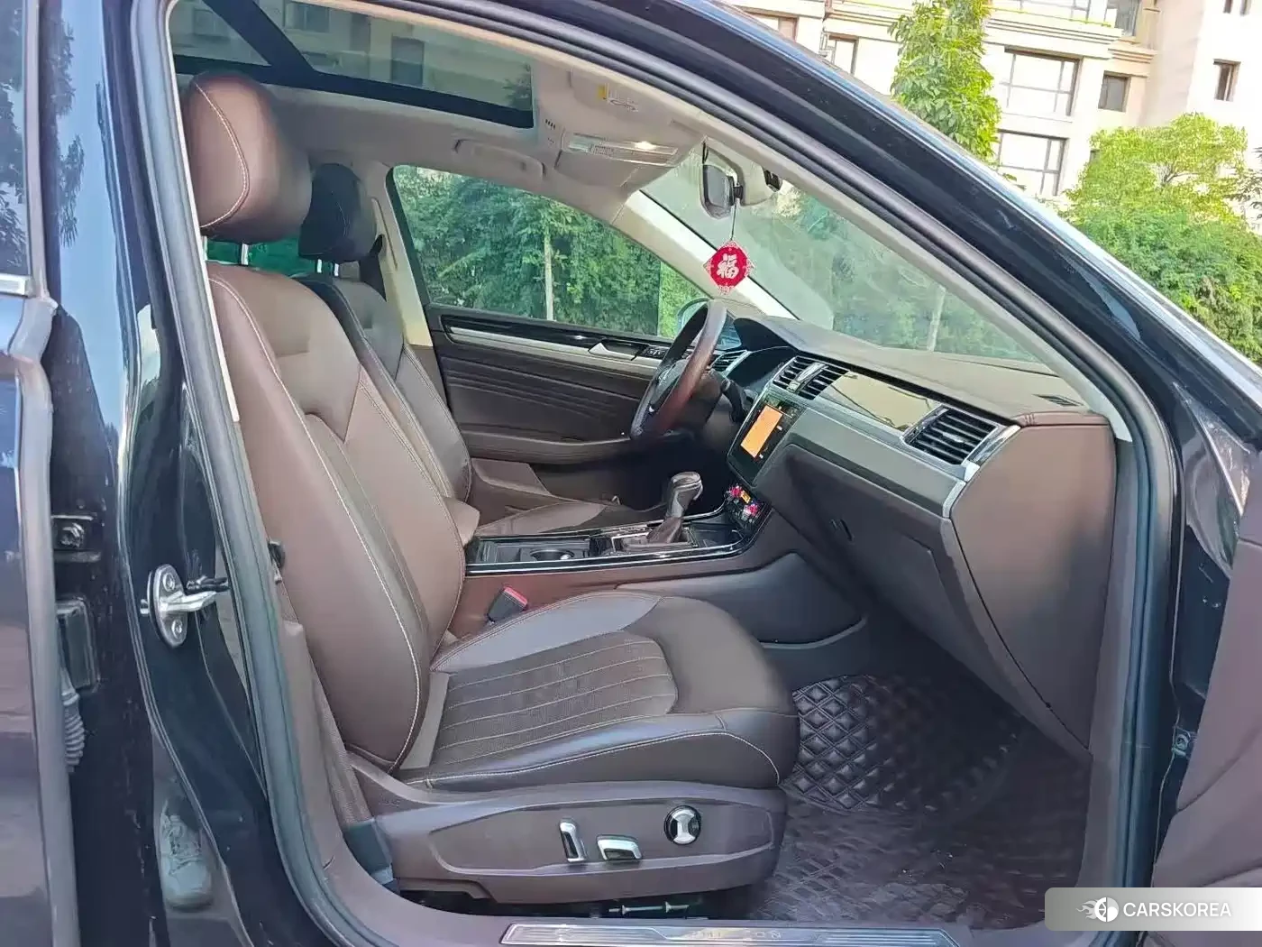 Volkswagen Phideon 2021 Черный из Китая, фото 4