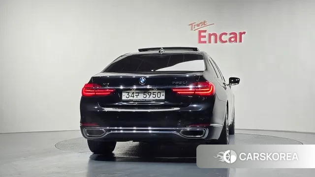 BMW 7 Series (G11) id 3464792 из Кореи 14