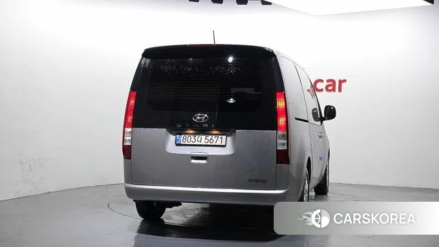 Hyundai Staria id 4349933 из Кореи 14