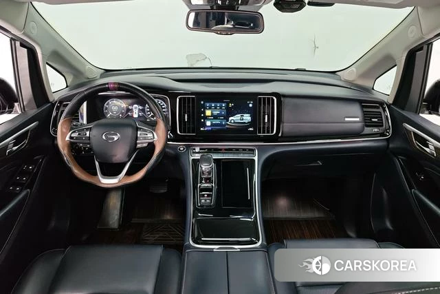 GAC Trumpchi Trumpchi M8 id 3810387 из Китая 11