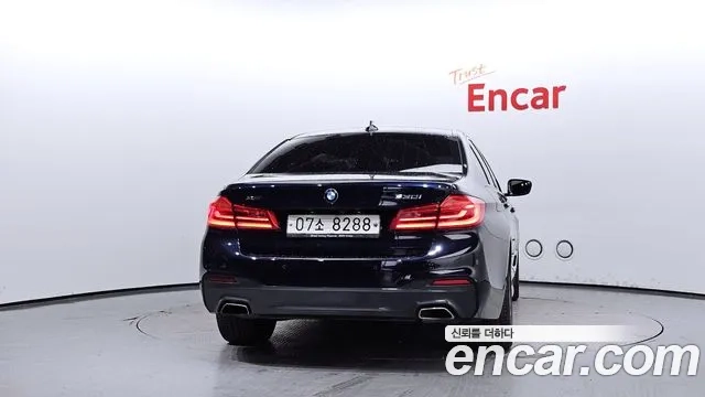 BMW 5 Series (G30) id 2937438 из Кореи 14