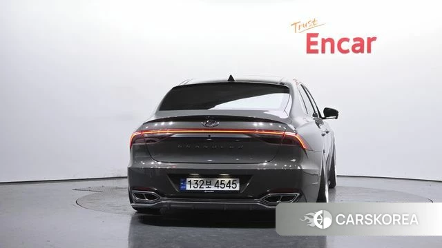 Hyundai The New Grandeur IG id 3833998 из Кореи 14