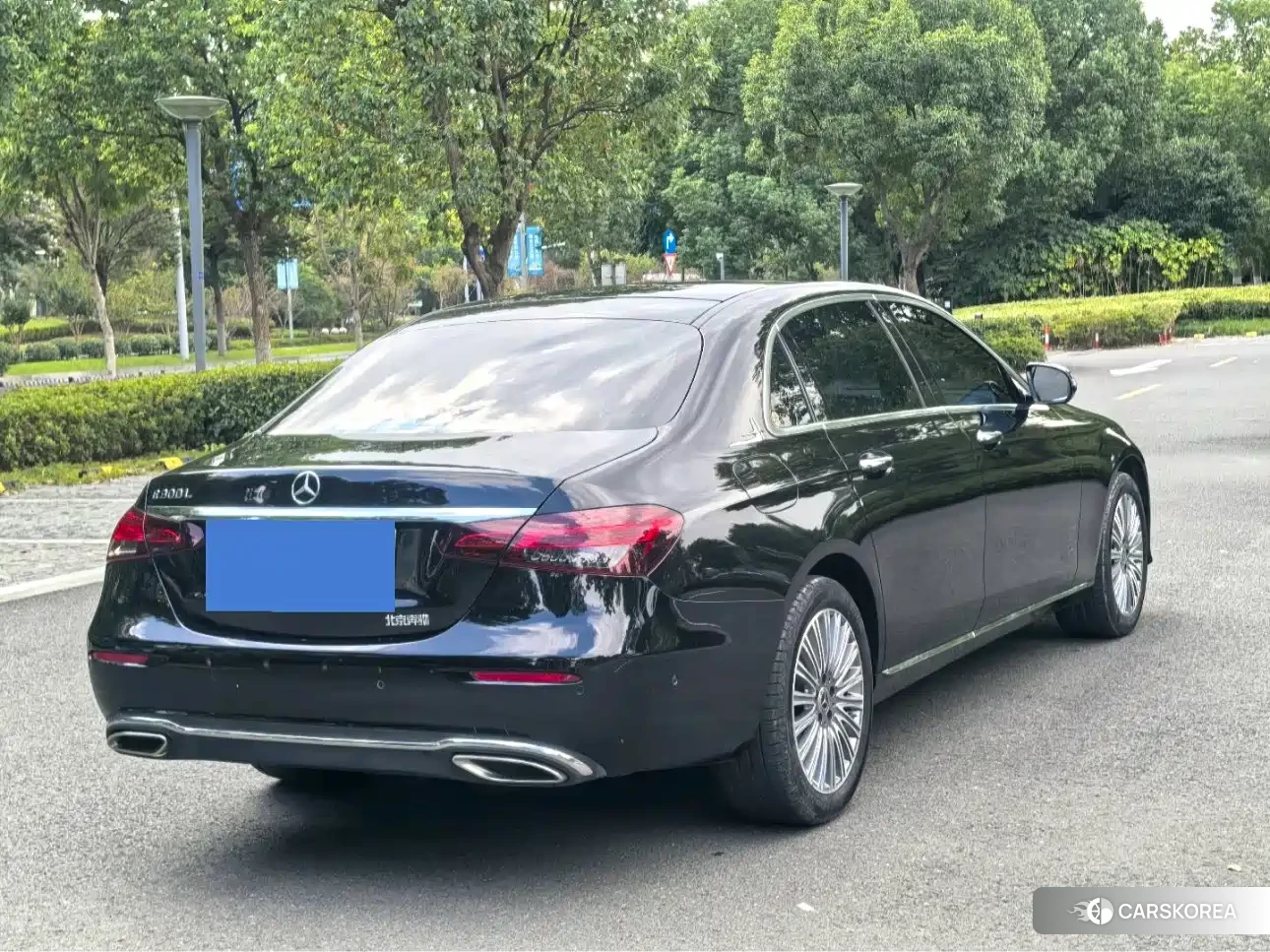 Mercedes-Benz E-Class id 4659885 из Китая 19