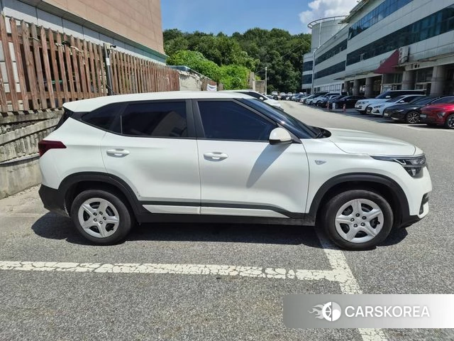 Kia Seltos id 4654733 из Кореи 7