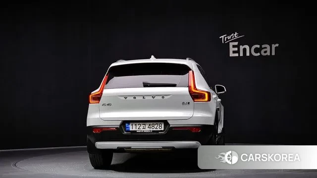 Volvo XC40 id 3406279 из Кореи 14