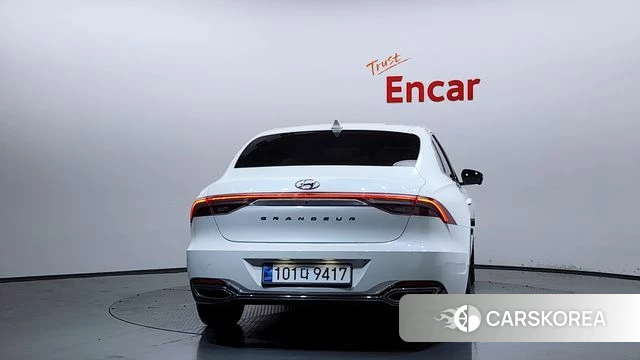 Hyundai The New Grandeur IG Hybrid id 4470132 из Кореи 27