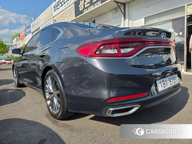 Hyundai Grandeur IG id 4225473 из Кореи 14