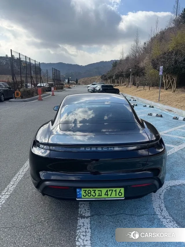 Porsche Taycan 2025 Черный из Кореи, фото 4
