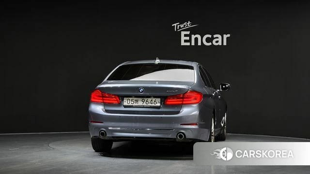 BMW 5 Series (G30) id 4543127 из Кореи 14