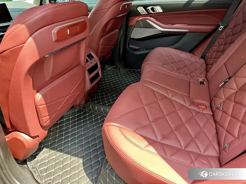 BMW X5 id 4629738 из Китая 8
