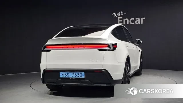 Tesla Model Y id 3528119 из Кореи 14