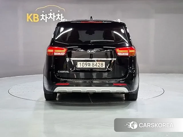 Kia All New Carnival id 3284938 из Кореи 14